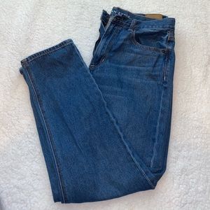 Highwaisted mom jeans